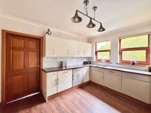 Photo 13- click for photo gallery